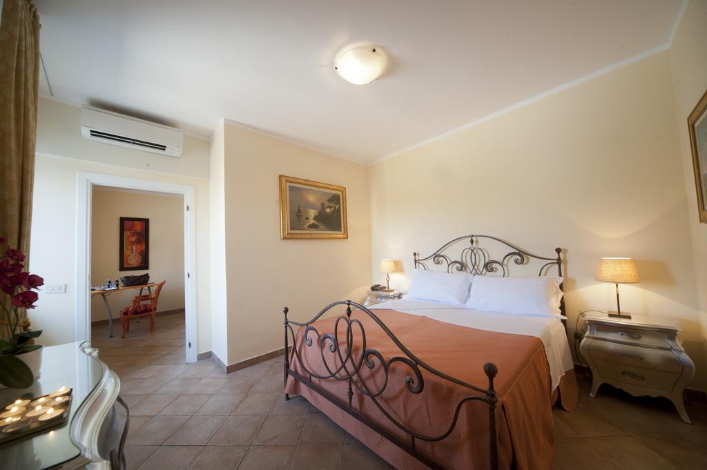 Alle Tamerici Hotel Ladispoli Exterior foto